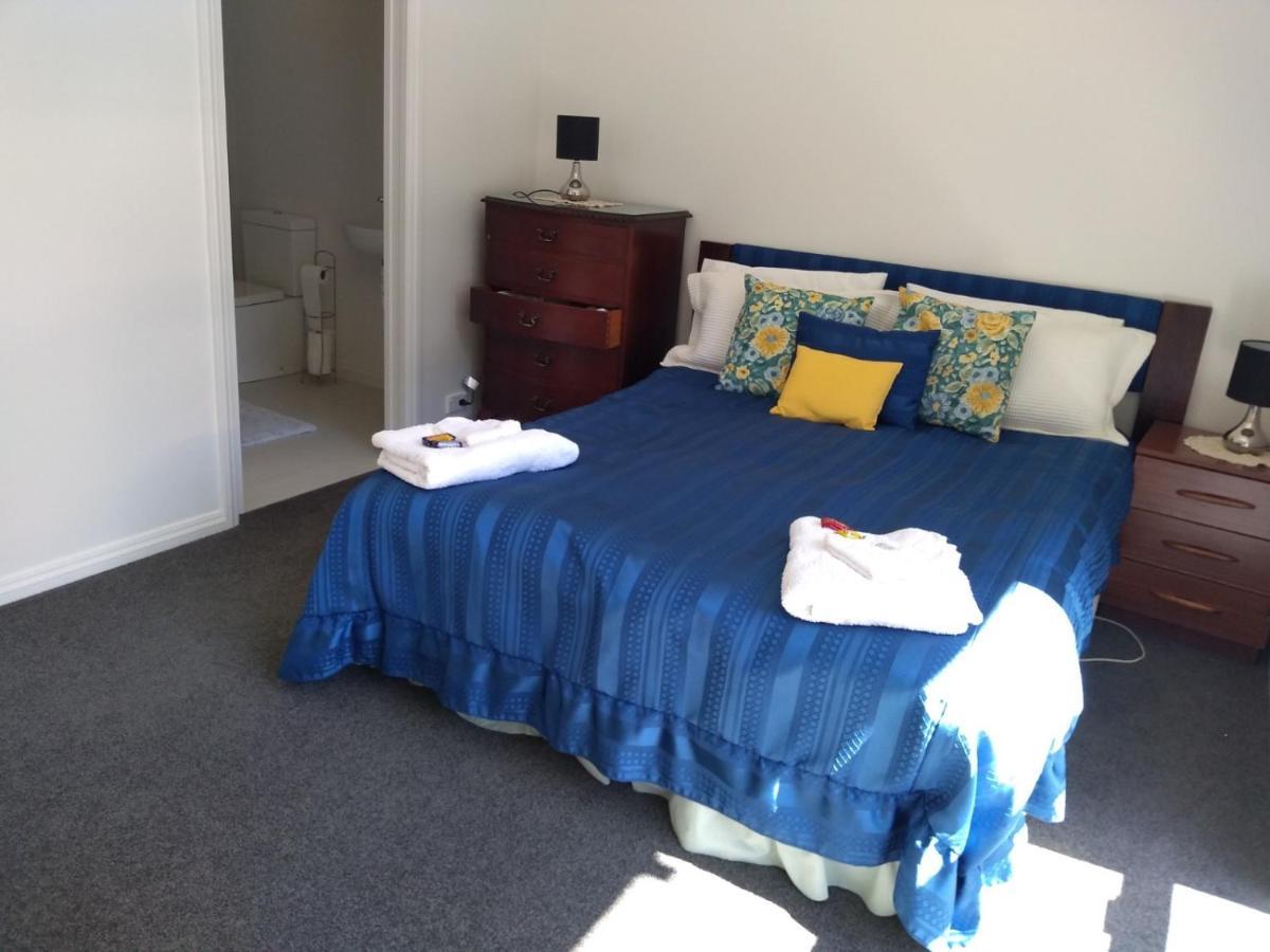 Quiet Location With View And Public Transport Wellington Exterior foto